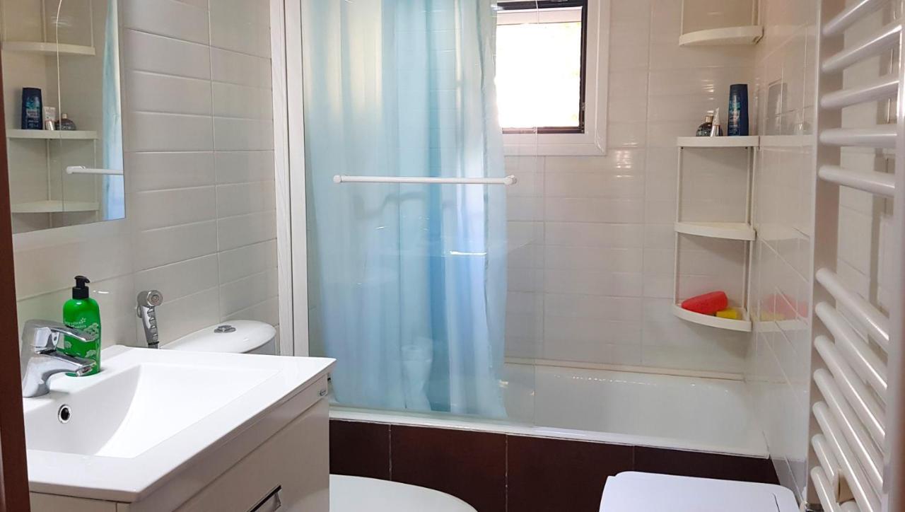 Renovated Lovely Apartment Near Airport & Sea Porto Rafti Exterior photo