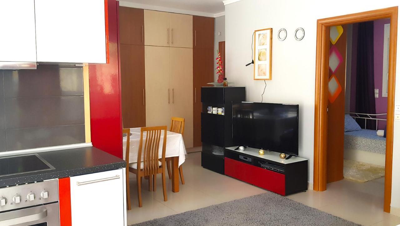 Renovated Lovely Apartment Near Airport & Sea Porto Rafti Exterior photo