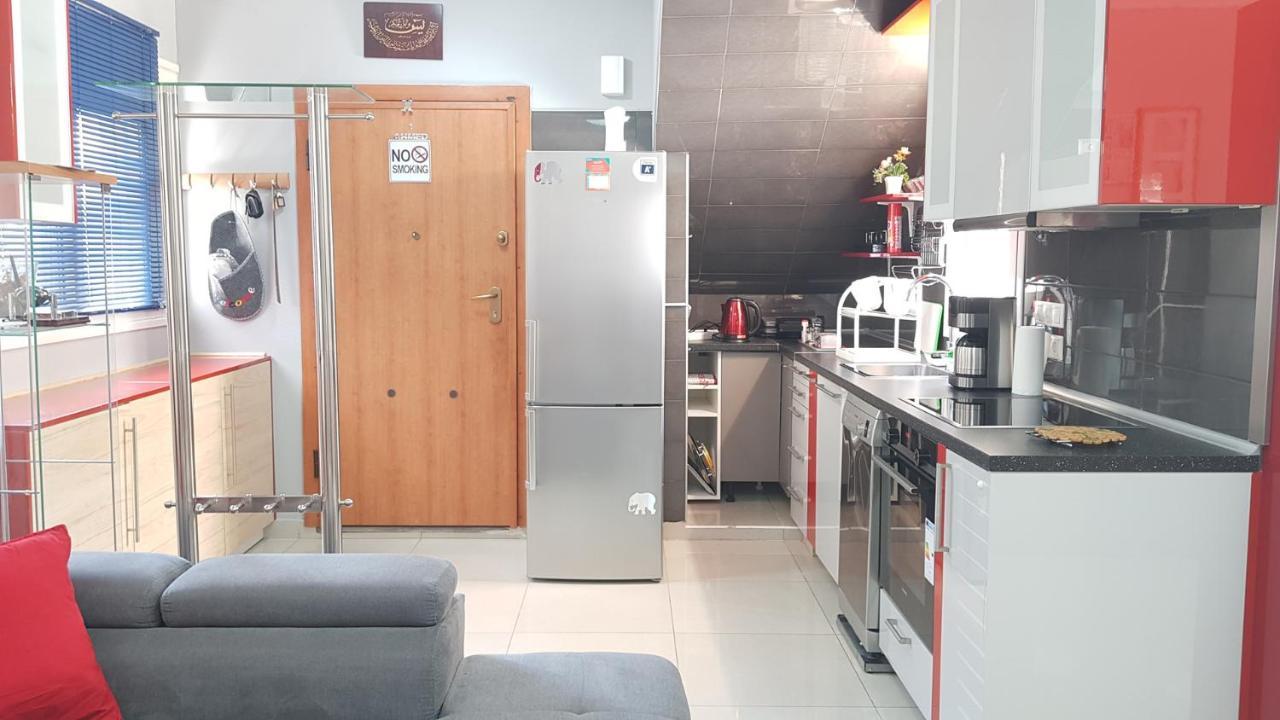 Renovated Lovely Apartment Near Airport & Sea Porto Rafti Exterior photo